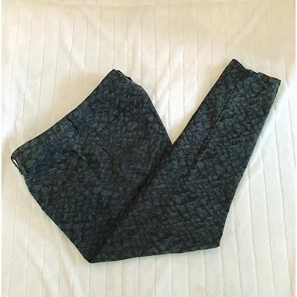 Simply Vera Vera Wang Embossed Skinny Stretch Ankle Pants – Size 16 - Picture 3 of 8